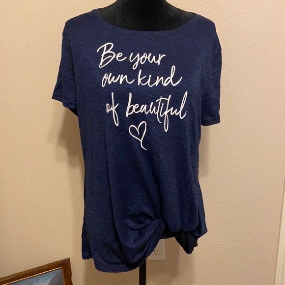 Tops - ❤️2 for $10 Be Kind Motivational Shirt L